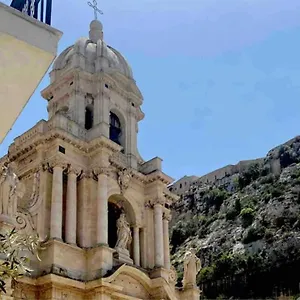  Casa vacanze Intown - Dammuso In Pieno Centro Storico